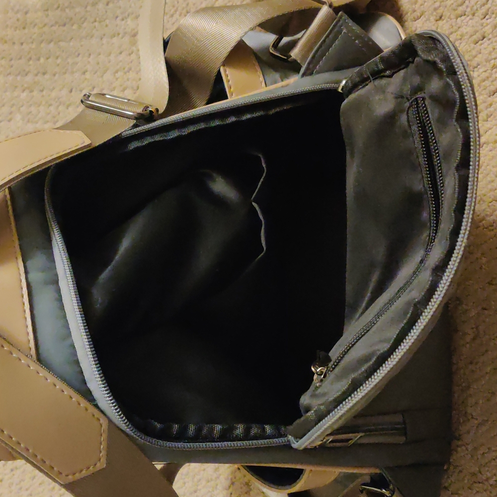 Purse back pack - Picture 5 of 7